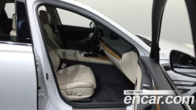 Genesis G80 Бензин 2.5 турбо AWD — Фото автомобиля 10