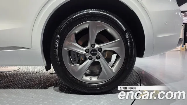 Genesis GV70 — Фото автомобиля 21
