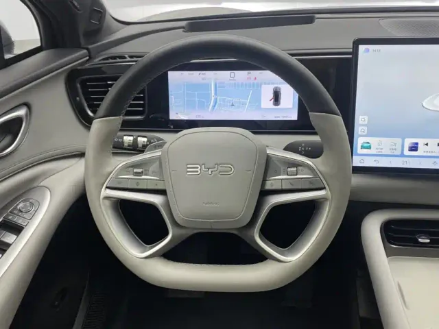 BYD Sealion 06 — Фото автомобиля 14