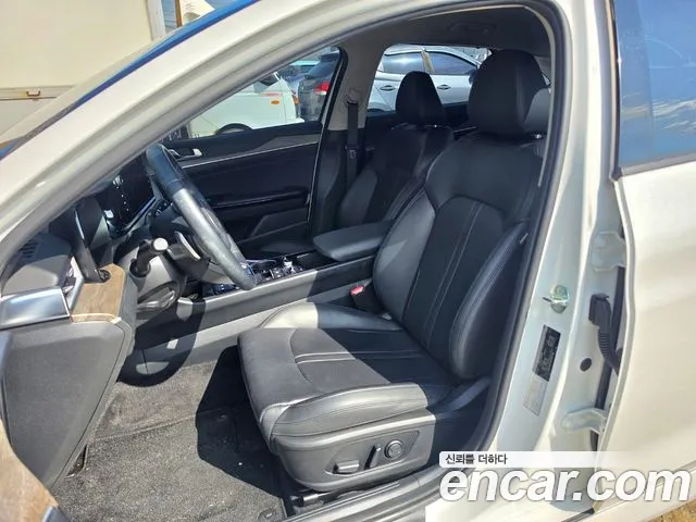 Kia K5 Generation 3 — Фото автомобиля 15