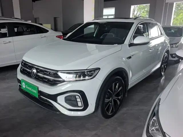Фотография автомобиля — Volkswagen T-Roc