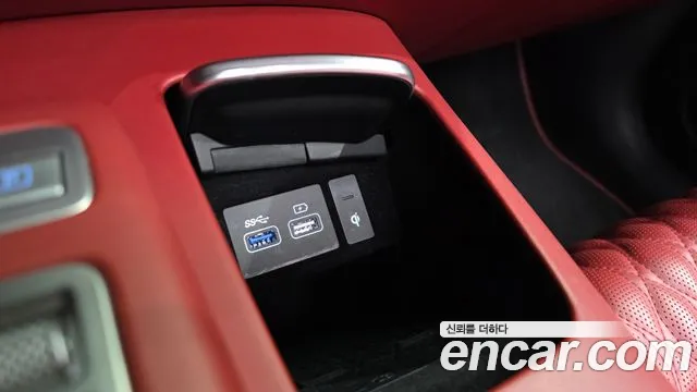 Genesis GV70 3.5T Бензин AWD — Фото автомобиля 21