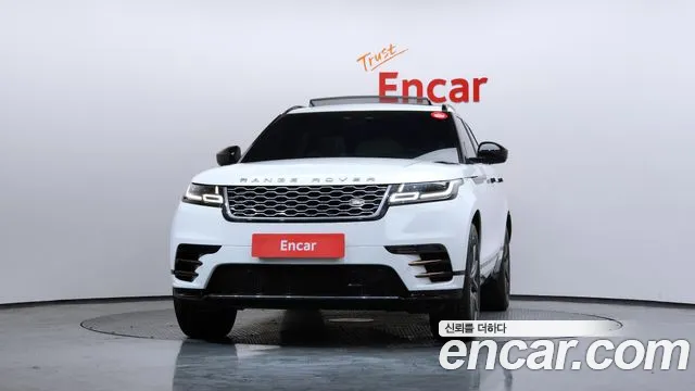 Land Rover Range Rover Velar Range Rover Velar 3.0 P400 R-Dynamic HSE — Фото автомобиля 3