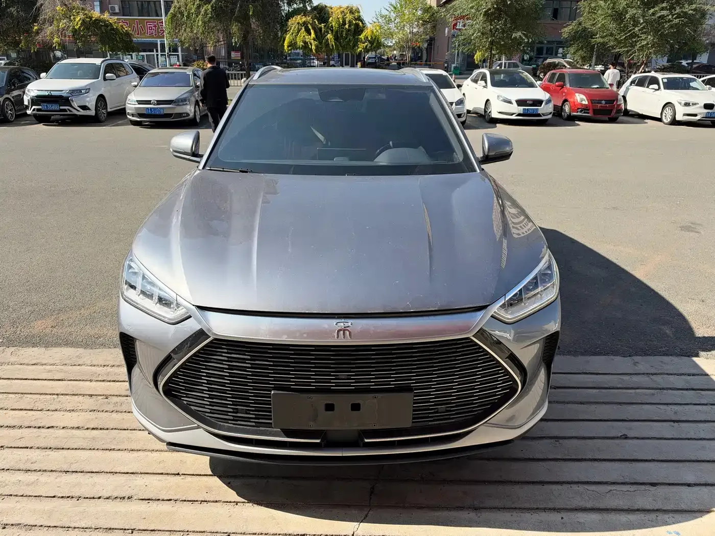 BYD Song PLUS PHEV 2023 Champion Edition DM-i 110KM Flagship PLUS — Фото автомобиля 2