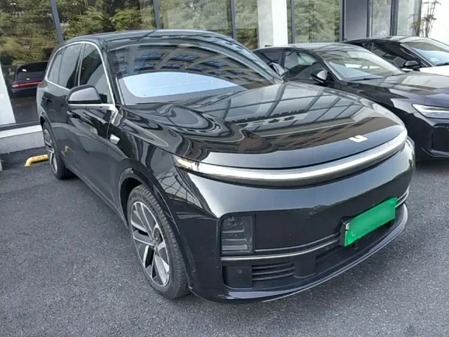 Li Auto L7 — Фото автомобиля 3