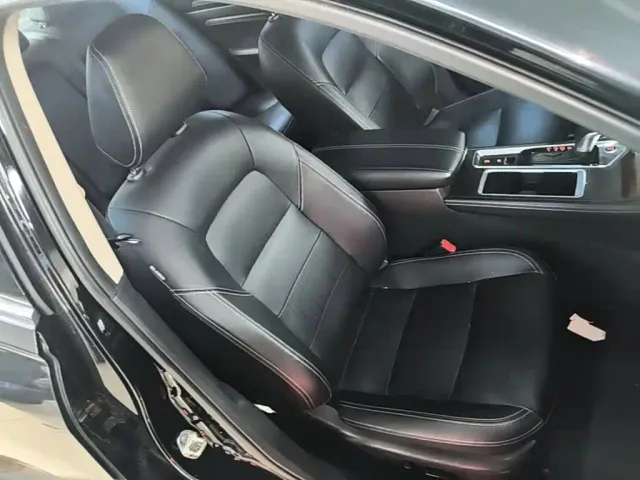 Nissan Teana — Фото автомобиля 24