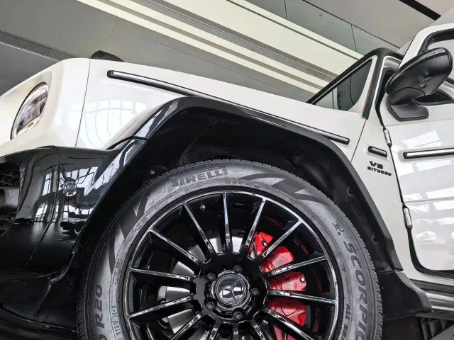 Mercedes-Benz Mercedes-Benz G-Class 2023 G 500 — Фото автомобиля 3
