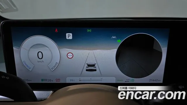 Genesis GV60 — Фото автомобиля 8