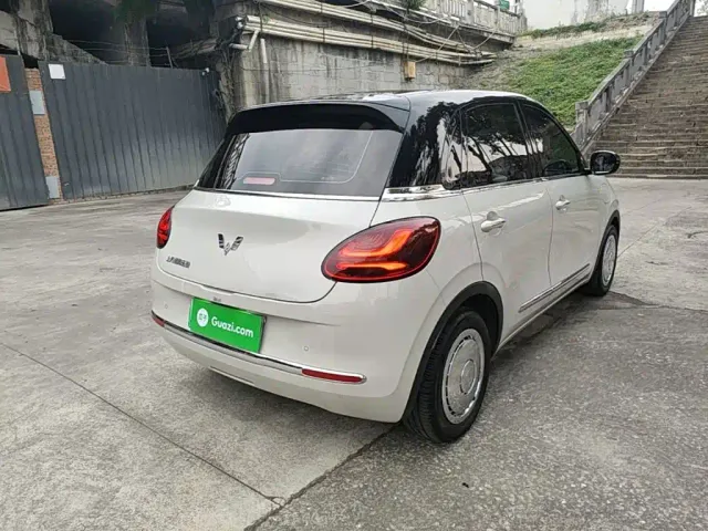 Wuling Bingo — Фото автомобиля 6