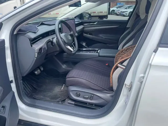 Volkswagen ID.7 Vizzion — Фото автомобиля 7