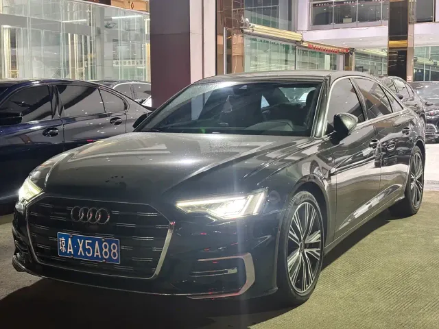 Audi A6L — Фото автомобиля 5