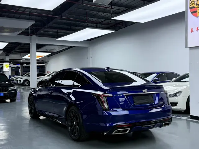 Cadillac CT5 — Фото автомобиля 24