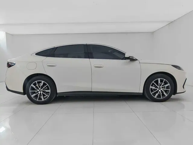 BYD Seal 06 — Фото автомобиля 8