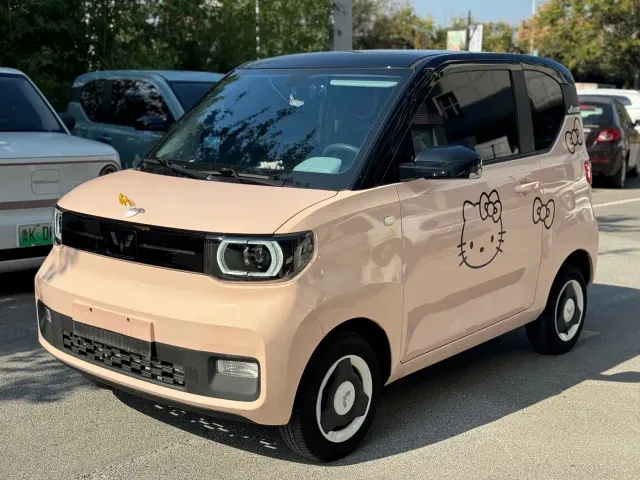 Фотография автомобиля — Wuling Hongguang Mini EV