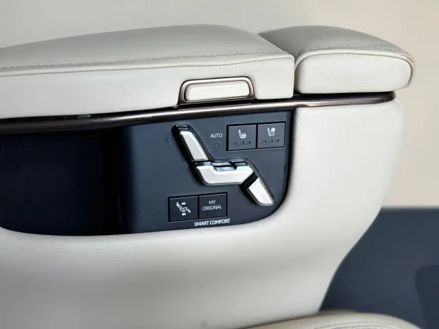 Toyota Alphard — Фото автомобиля 15