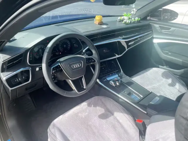 Audi A6L — Фото автомобиля 4