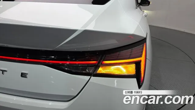 Hyundai AVANTE Avante (CN7) — Фото автомобиля 23
