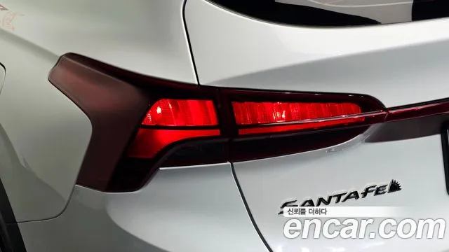 Hyundai Santa Fe Santa Fe (New) — Фото автомобиля 23