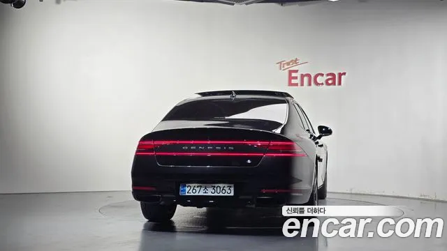 Genesis G90 RS4 — Фото автомобиля 4