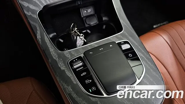 Mercedes-Benz CLS-Class — Фото автомобиля 9