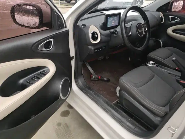 Wuling Bingo — Фото автомобиля 15