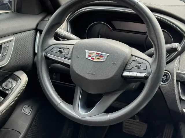 Cadillac CT5 — Фото автомобиля 17