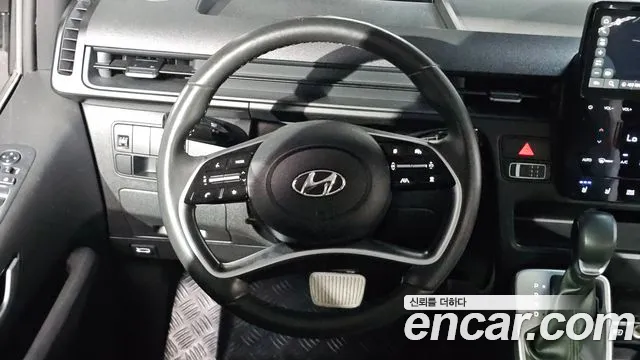 Hyundai Staria — Фото автомобиля 11