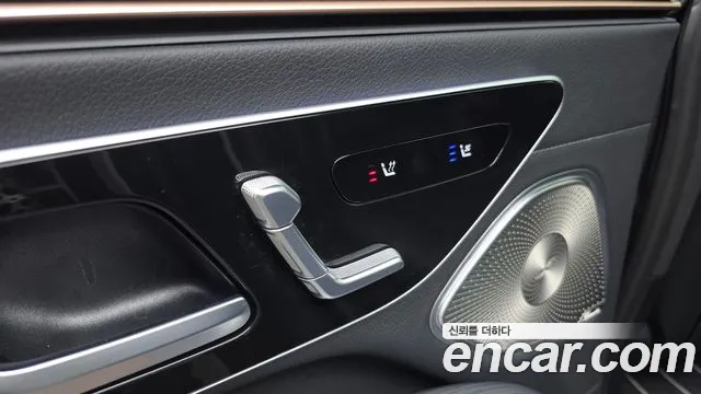 Mercedes-Benz EQS — Фото автомобиля 28