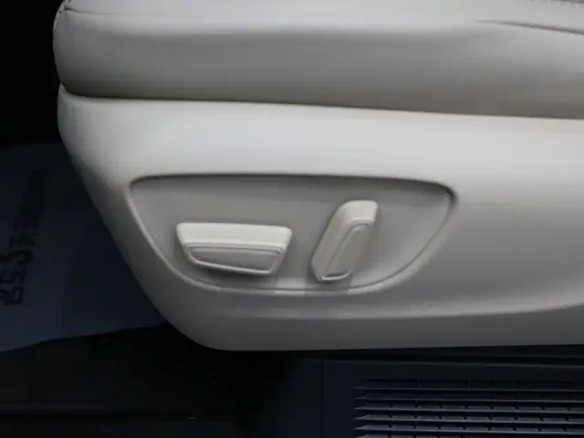 Toyota Vellfire — Фото автомобиля 13