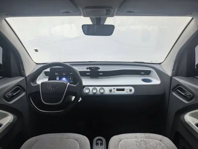 Wuling Hongguang Mini EV — Фото автомобиля 4