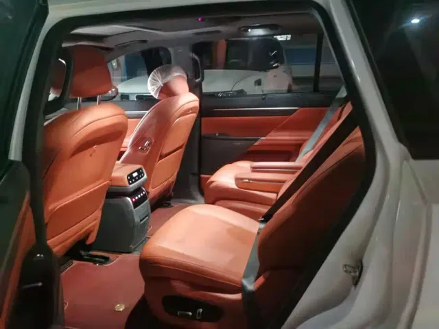 Dongfeng eπ 008 — Фото автомобиля 11