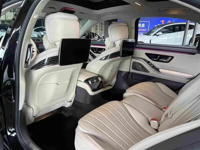Mercedes-Benz S-Class — Фото автомобиля 4