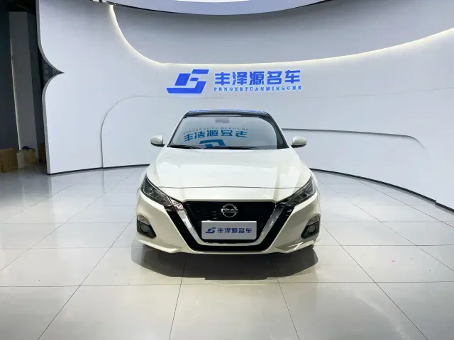 Nissan Teana — Фото автомобиля 2