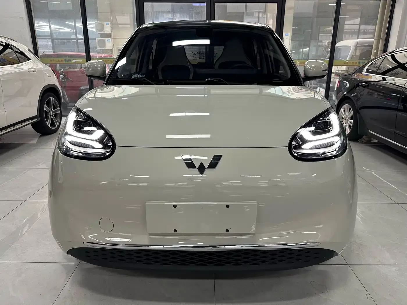 Wuling Motors Wuling Bingo 2023 333km Joyful Version — Фото автомобиля 2