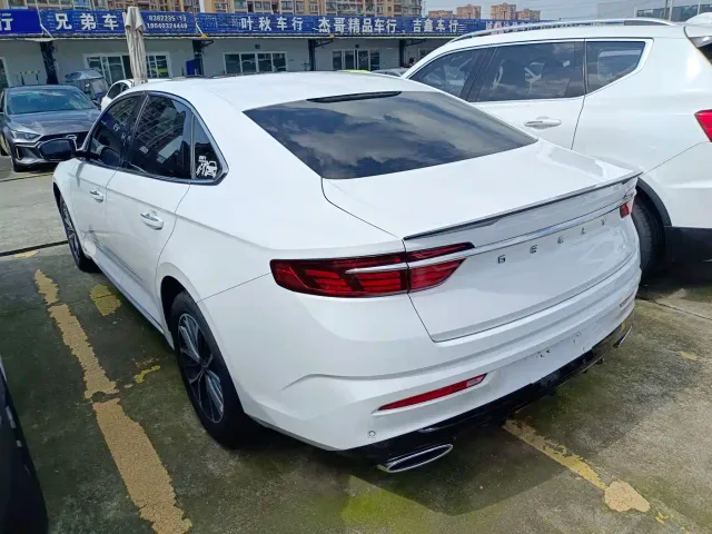 Geely Xingrui — Фото автомобиля 16