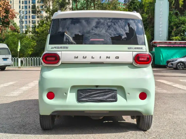 Wuling Hongguang Mini EV — Фото автомобиля 6