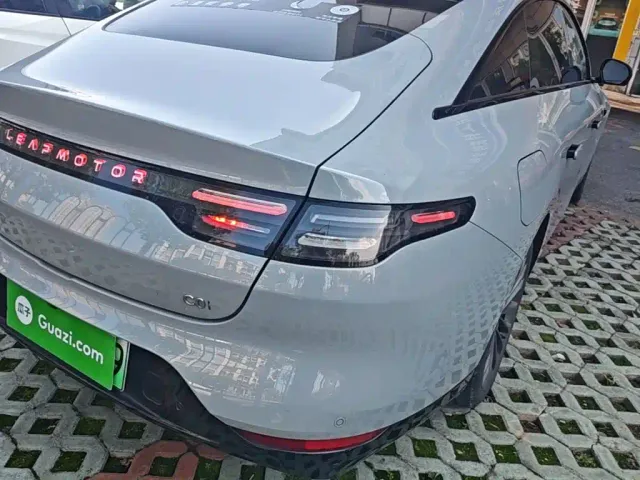 Leapmotor C01 — Фото автомобиля 7