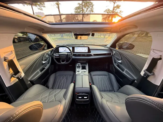 Chery Arrizo 8 — Фото автомобиля 11