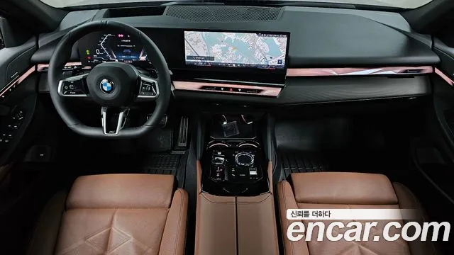 BMW 5-Series 5 серия (G60) 530i xDrive M Sport — Фото автомобиля 6