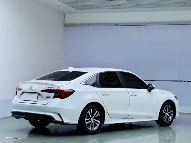Honda Integra — Фото автомобиля 6