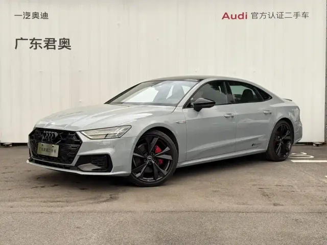 Фотография автомобиля — Audi A7L