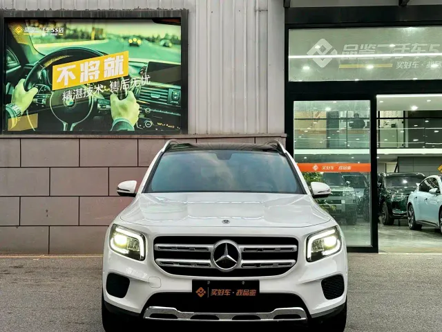 Mercedes-Benz GLB-Class — Фото автомобиля 2