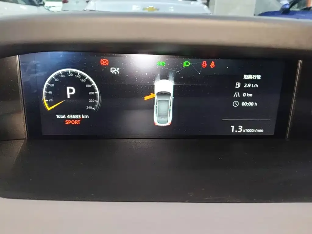 Changan Changan UNI-V 2022 1.5T Premium Model — Фото автомобиля 11