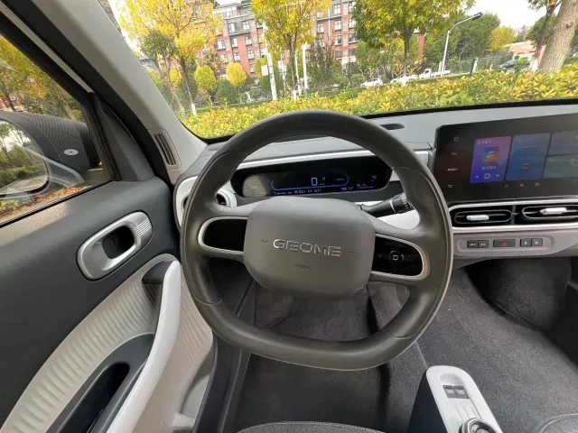 Geely Panda — Фото автомобиля 11