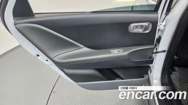 Hyundai Ioniq 6 — Фото автомобиля 14