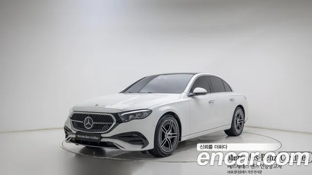 Фотография автомобиля — Mercedes-Benz E-Class