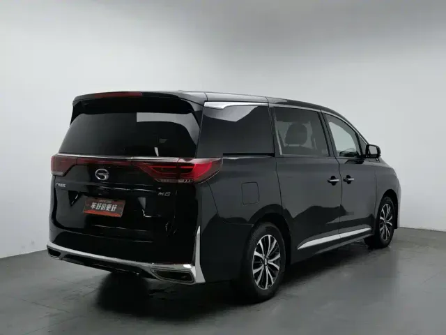 GAC Trumpchi M8 — Фото автомобиля 2
