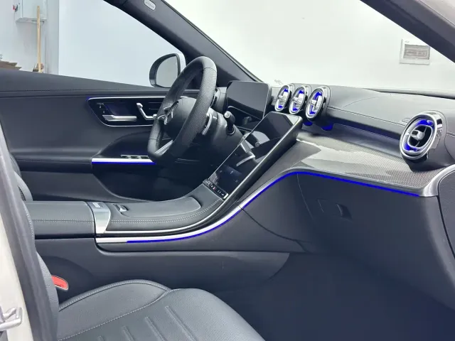 Mercedes-Benz C-Class — Фото автомобиля 16