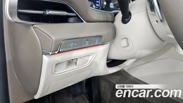 Genesis GV80 — Фото автомобиля 17