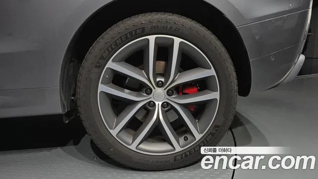 Land Rover Range Rover Sport — Фото автомобиля 16